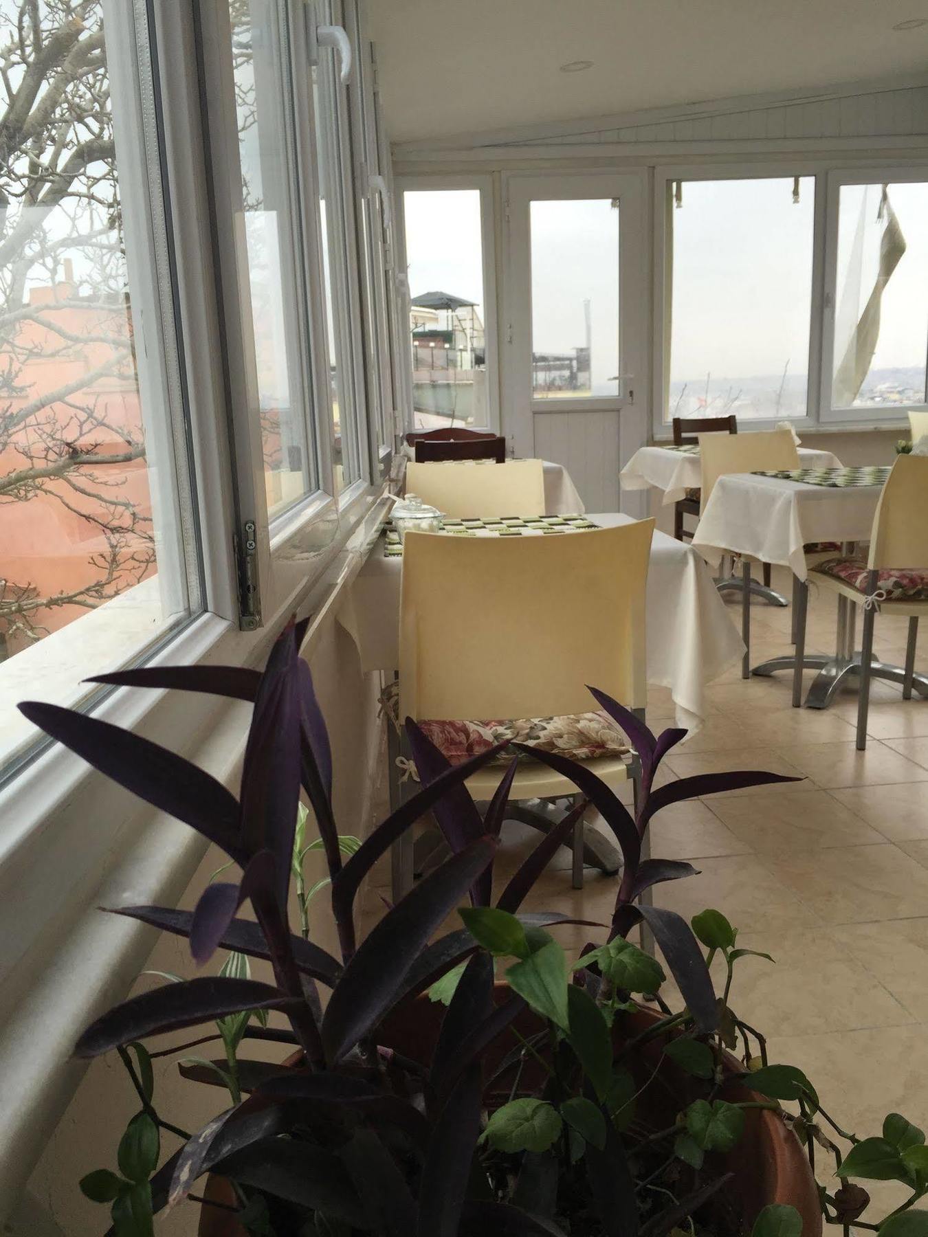Elisa Hotel อิสตันบูล ภายนอก รูปภาพ